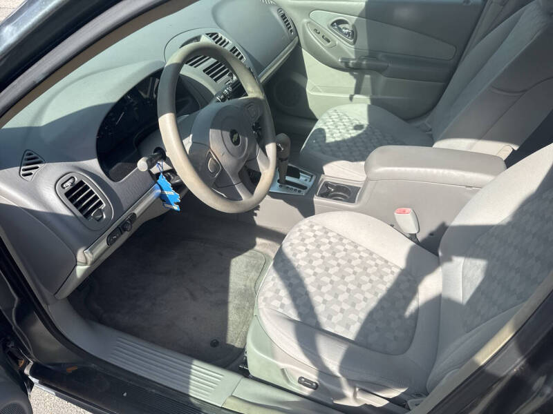 2005 Chevrolet Malibu Maxx LS