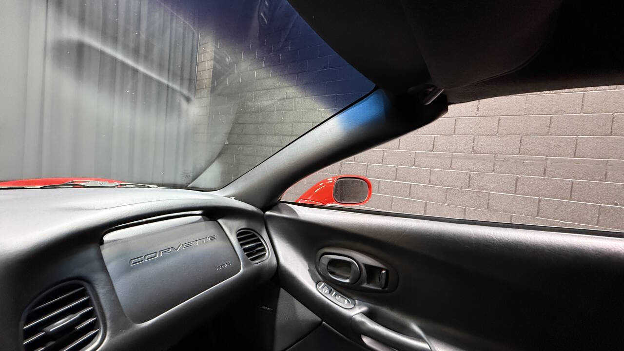 2003 Chevrolet Corvette 219