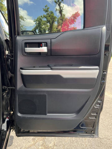 2014 Toyota Tundra SR5