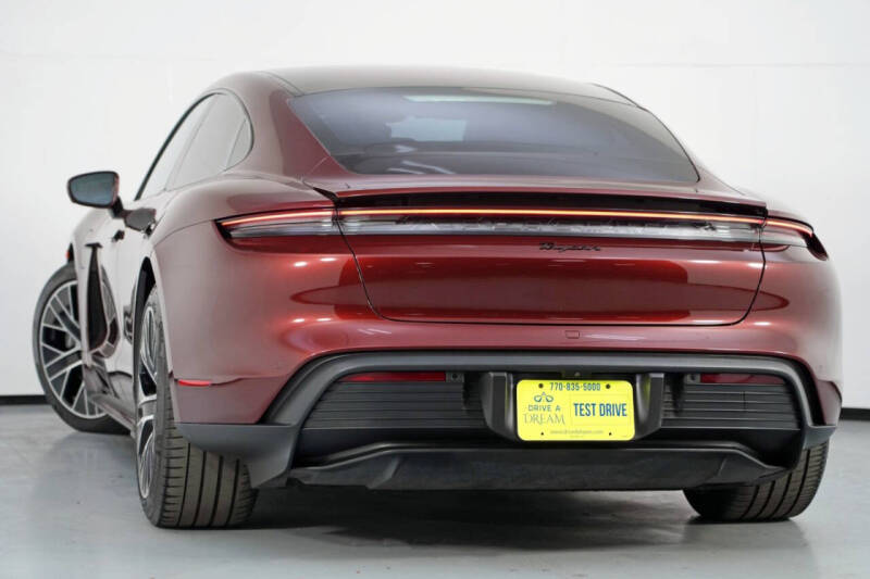 2022 Porsche Taycan