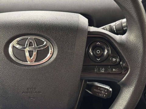 2019 Toyota Prius L Eco