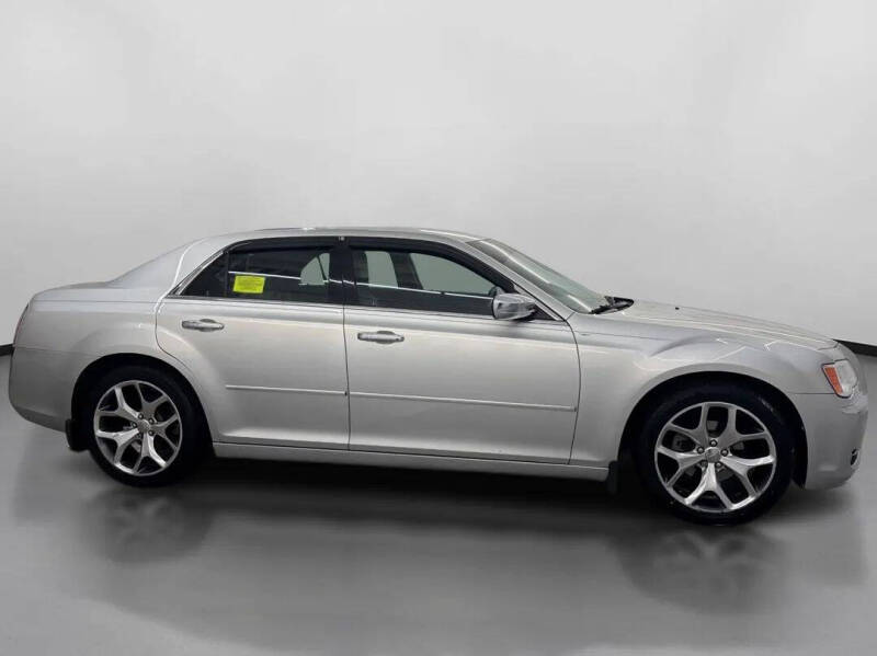 2011 Chrysler 300 Limited