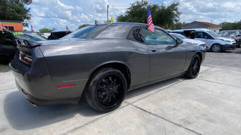 2015 Dodge Challenger SXT Plus