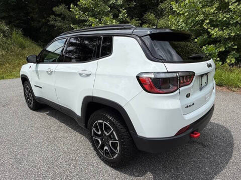 2025 Jeep Compass Trailhawk