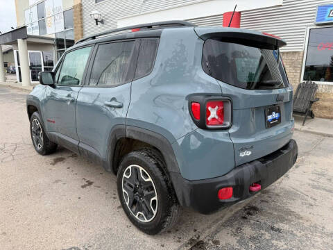 2017 Jeep Renegade Trailhawk