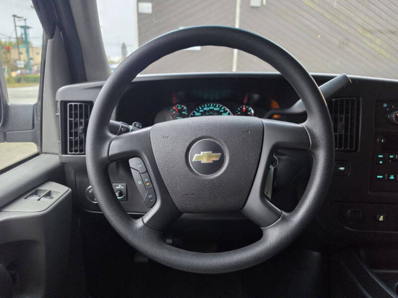 2013 Chevrolet Express LT 2500