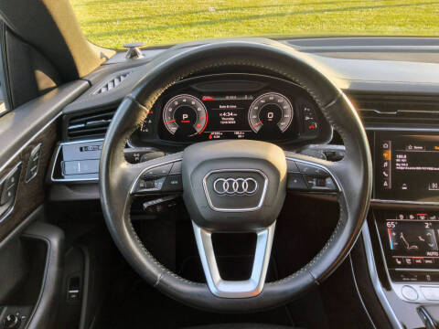 2019 Audi Q8 quattro Prestige 55 TFSI