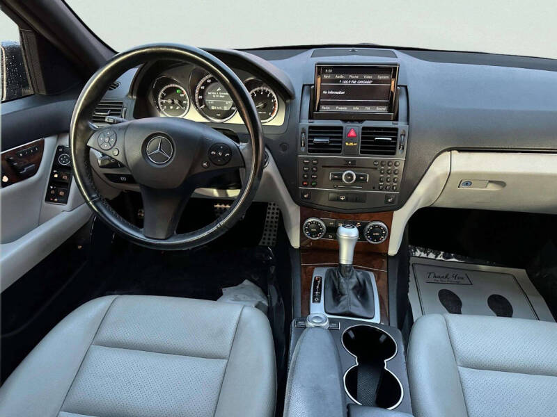 2011 Mercedes-Benz C-Class C 300 Luxury 4MATIC