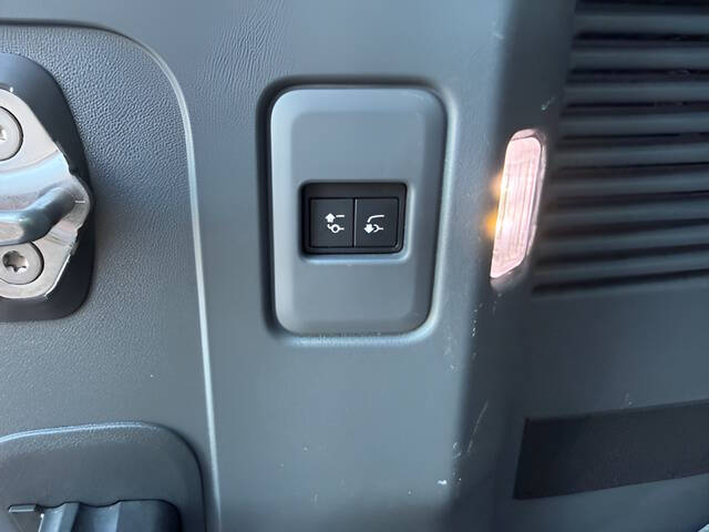 2024 Land Rover Defender 130 P400 X