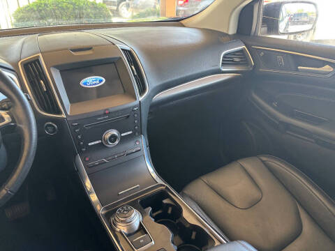 2019 Ford Edge Titanium