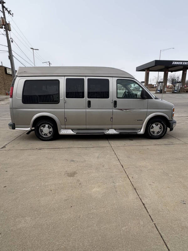 1999 Chevrolet Express G1500