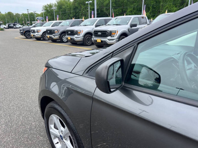 2017 Ford Edge SE