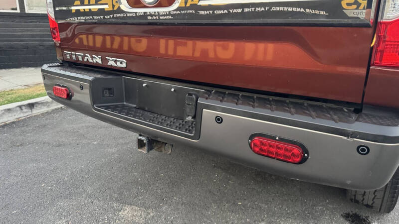 2016 Nissan Titan XD Platinum Reserve