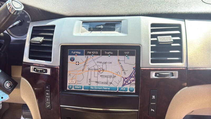 2011 Cadillac Escalade Premium