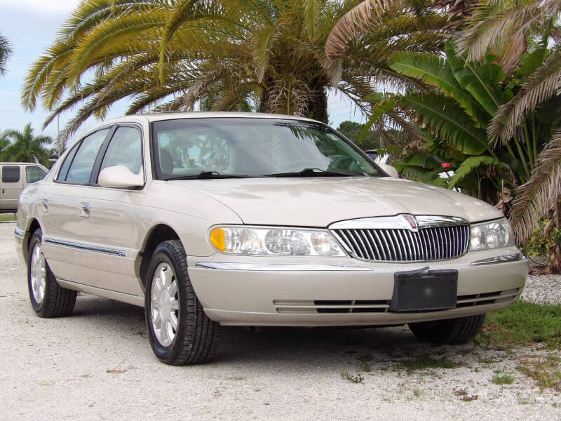 2002 Lincoln Continental