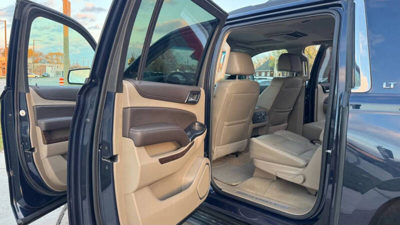 2019 Chevrolet Suburban LT