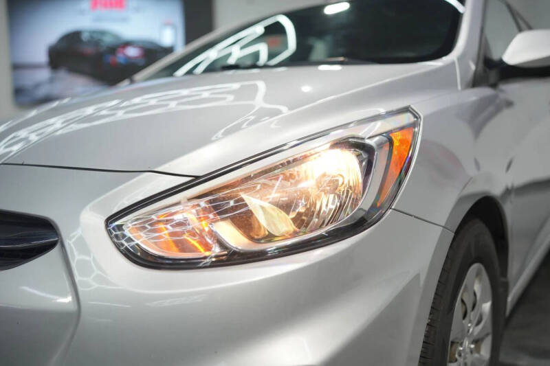 2015 Hyundai Accent GLS