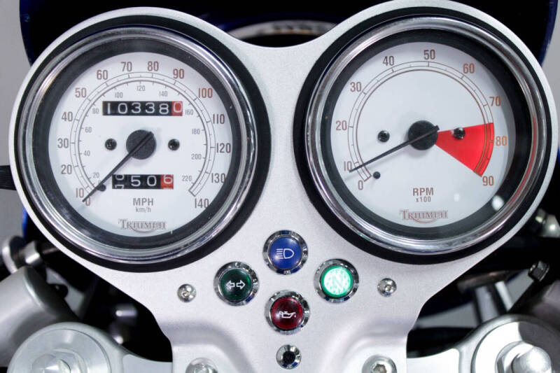 2005 Triumph Thruxton