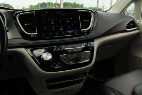 2021 Chrysler Pacifica Touring L
