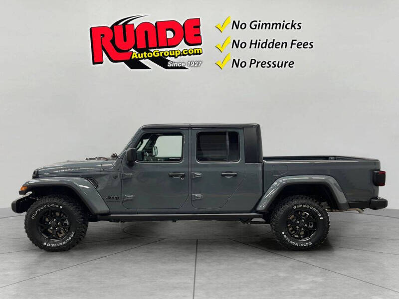 2026 Jeep Gladiator Willys