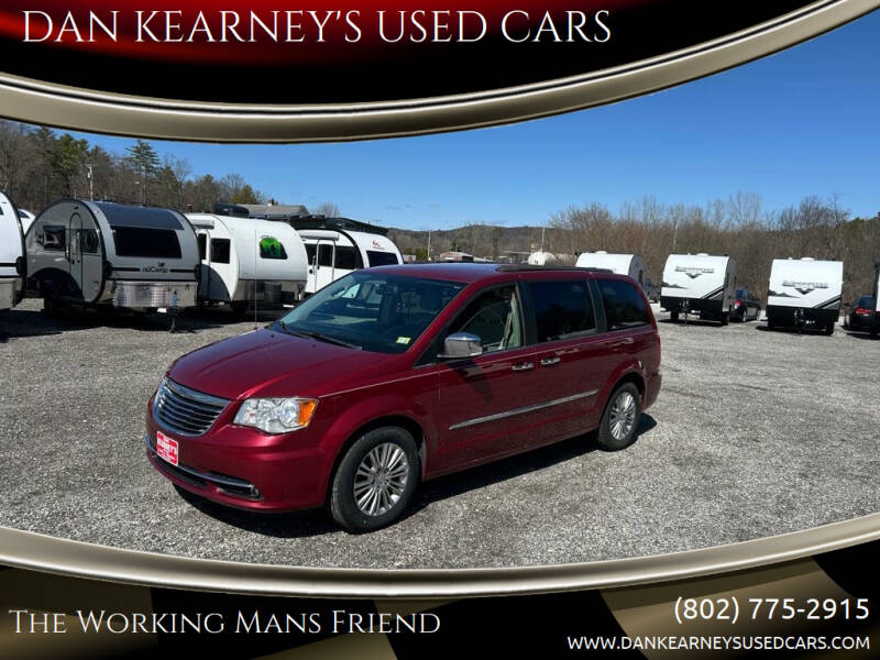 2015 Chrysler Town and Country Touring-L