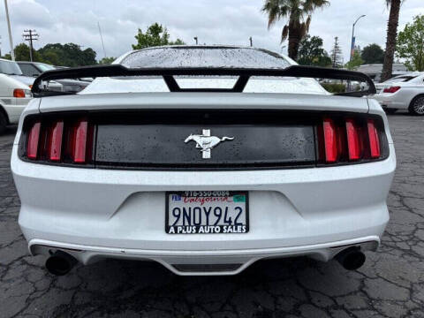 2015 Ford Mustang V6