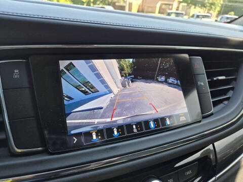 2020 Buick Enclave Essence