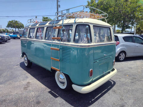 1972 Volkswagen Bus