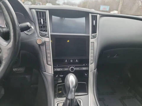 2014 Infiniti Q50 Premium