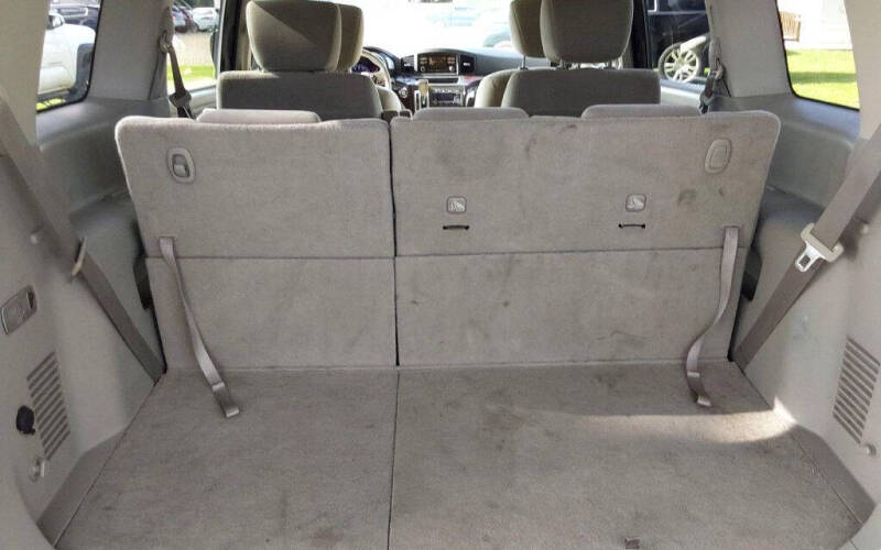 2012 Nissan Quest