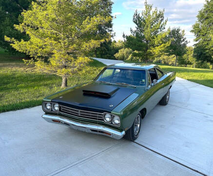 1969 Plymouth Roadrunner for sale at CLASSIC GAS & AUTO in Cleves OH