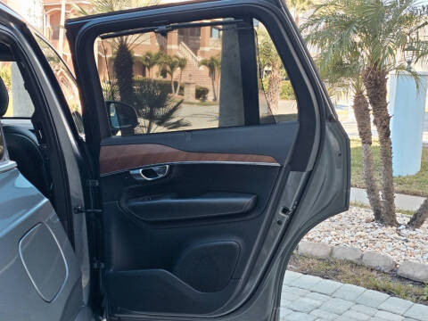 2017 Volvo XC90 T6 Inscription