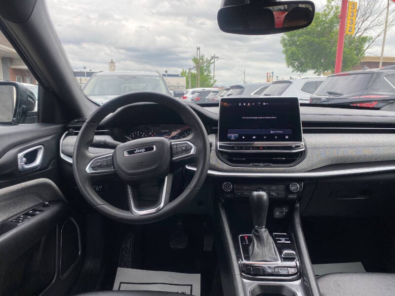 2024 Jeep Compass Altitude