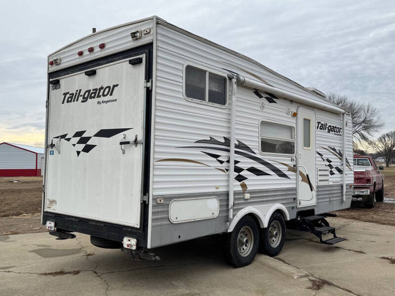 2004 Keystone RV TAIL-GATOR