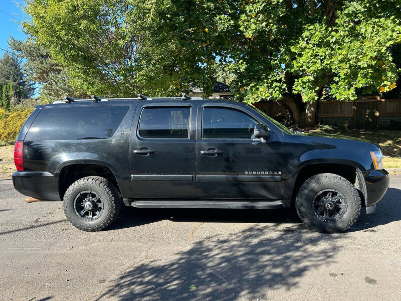 2007 Chevrolet Suburban for sale at TONY'S AUTO WORLD in Portland OR