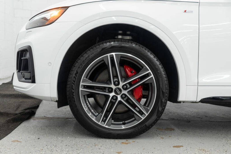 2024 Audi Q5 e quattro S line Prestg 55 TFSI