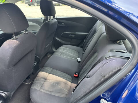 2013 Chevrolet Sonic LT Auto