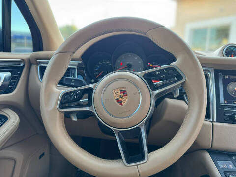 2016 Porsche Macan S