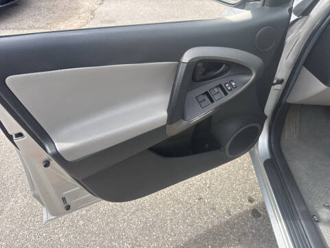 2011 Toyota RAV4 Limited