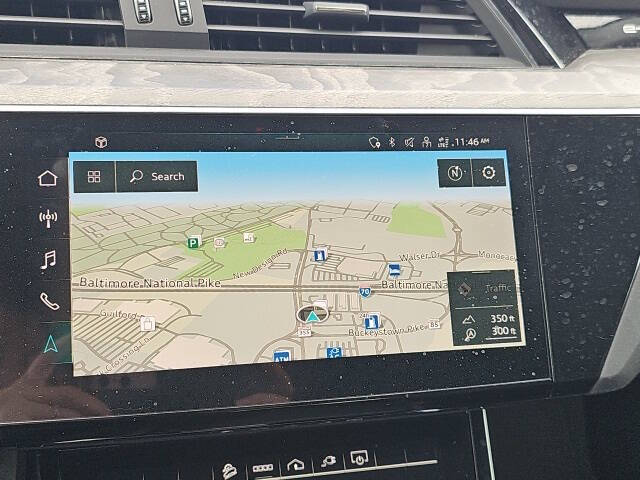 2021 Audi e-tron quattro Premium