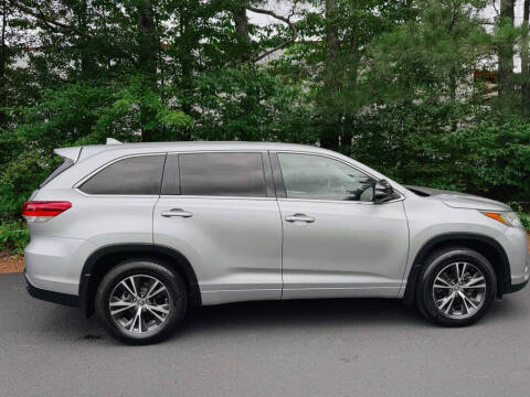 2017 Toyota Highlander LE Plus