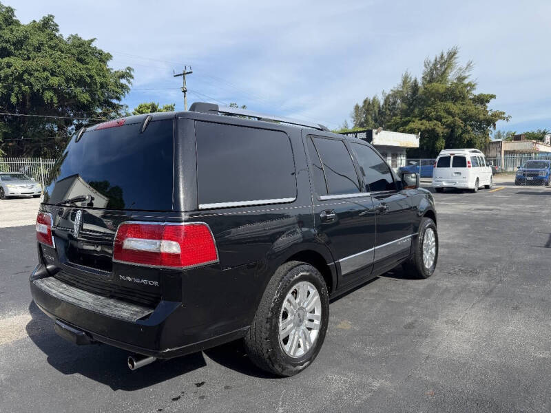 2014 Lincoln Navigator