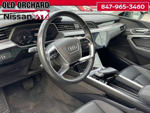 2024 Audi Q8 e-tron quattro Premium Plus