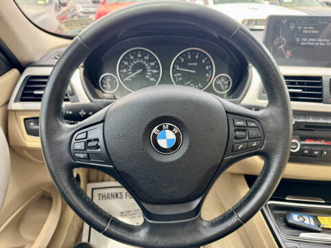 2014 BMW 3 Series 320i xDrive