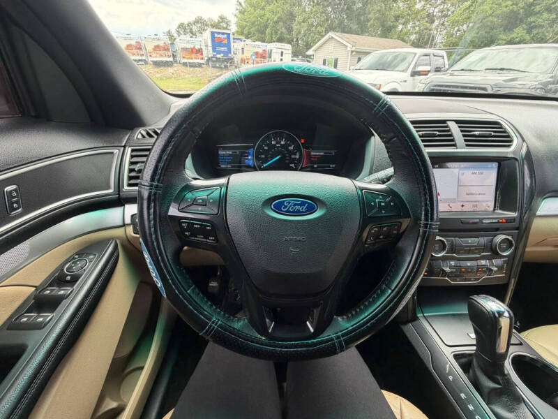 2017 Ford Explorer XLT