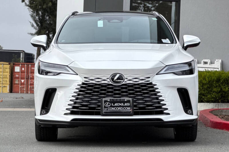 2026 Lexus RX 450h+ Luxury