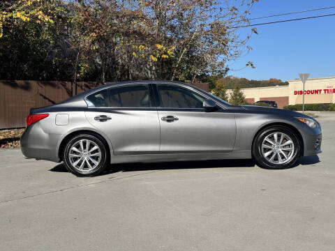 2014 Infiniti Q50
