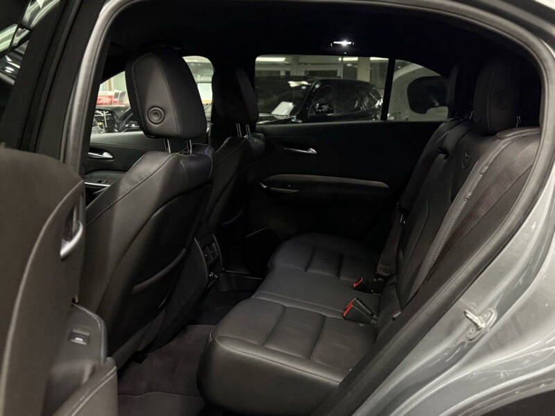 2024 Cadillac XT4 Premium Luxury