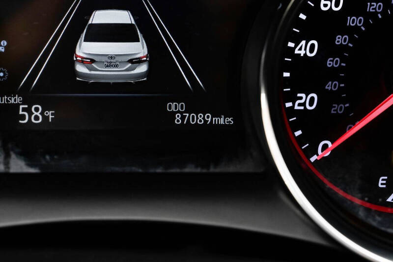 2019 Toyota Camry XSE