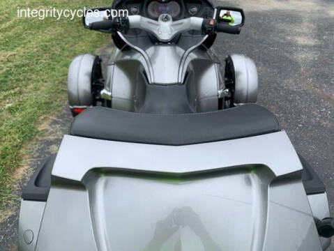 2012 Can-Am Spyder RT-S SE5